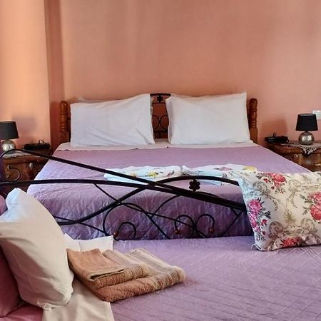 Anastacias Apartment Ártemida Kültér fotó